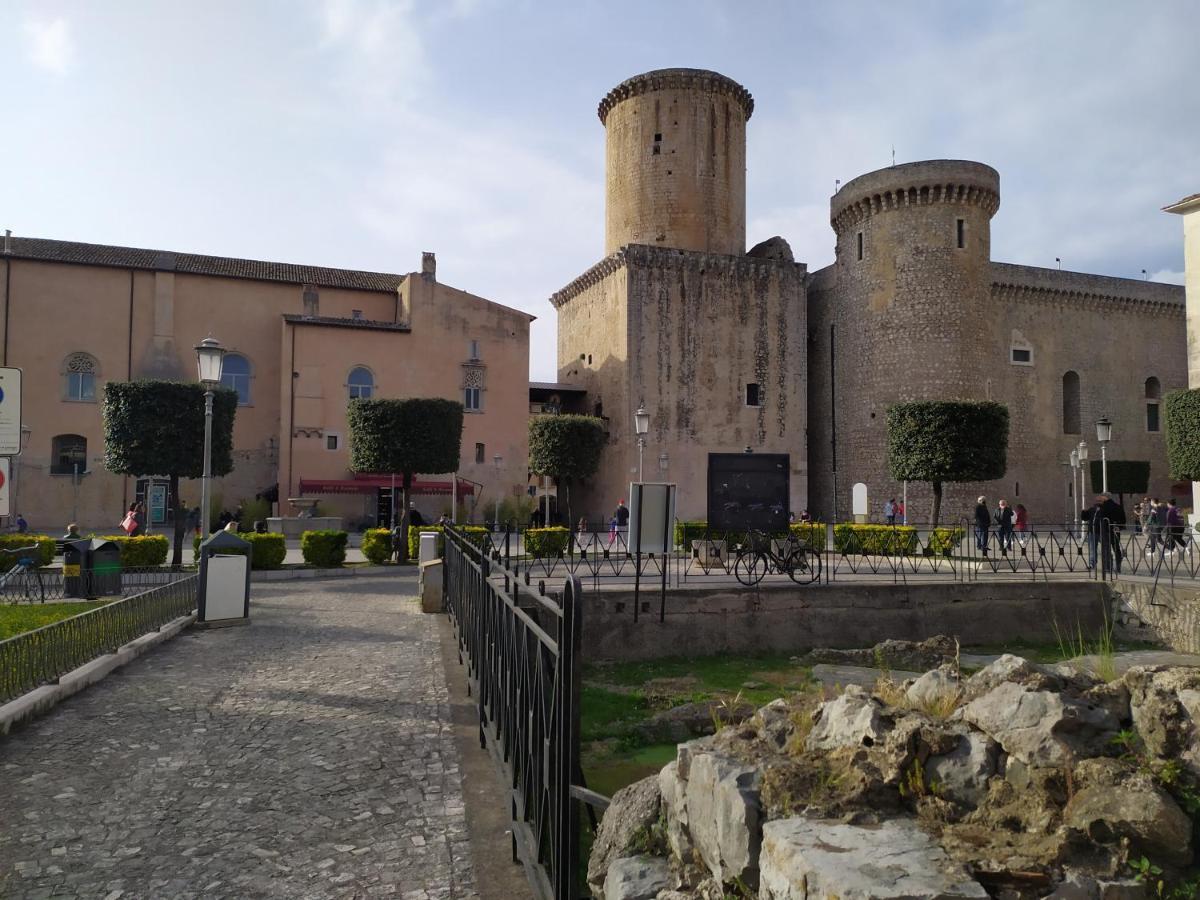 Casa Flora Fondi Centro Storico Lejlighed Eksteriør billede